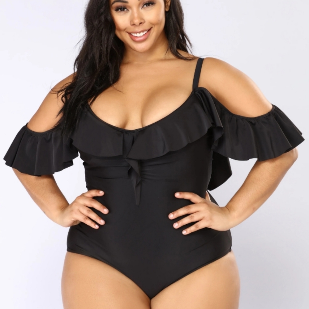 Cold shoulder swim suit 3X